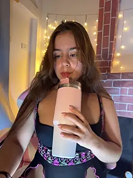 Juanelopez1 online show from 19, 6, 2026