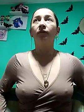 Snapshot of emilypoppy3 chatting on 9, 1, 2025 emilypoppy3 online show from 9, 1, 2025