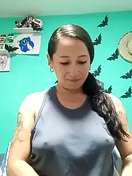 Snapshot of emilypoppy3 chatting on 29, 1, 2025 emilypoppy3 online show from 29, 1, 2025