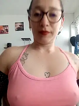 emilypoppy3 online show from 26, 2, 2026