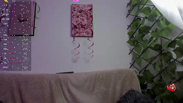 Snapshot of Murieel_69 chatting on 8, 1, 2025 Murieel 69 online show from 8, 1, 2025