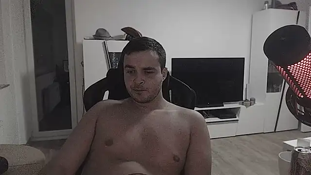 SharkLuigi online show from 15, 12, 2025