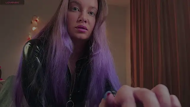 Snapshot of Femdom_Lola chatting on 26, 1, 2025 Femdom Lola online show from 26, 1, 2025