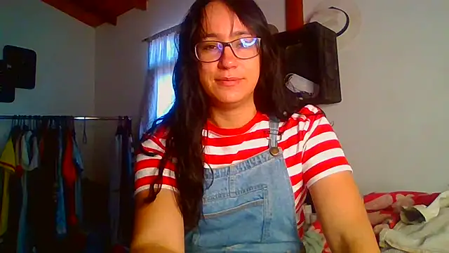 brittanycheeks online show from 8, 2, 2025