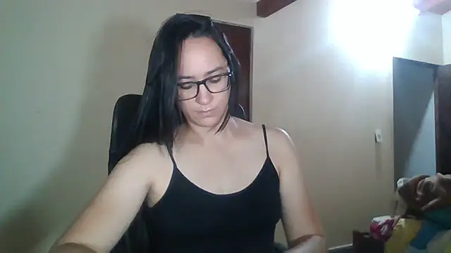 Snapshot of brittanycheeks chatting on 22, 4, 2026 brittanycheeks online show from 22, 4, 2026