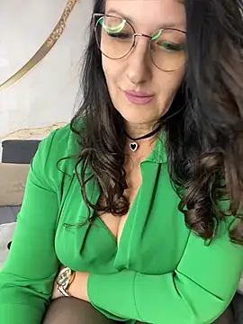 Snapshot of Katie-n chatting on 18, 6, 2026 Katie-n online show from 18, 6, 2026