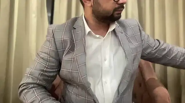 slavekinky001 online show from 10, 1, 2025