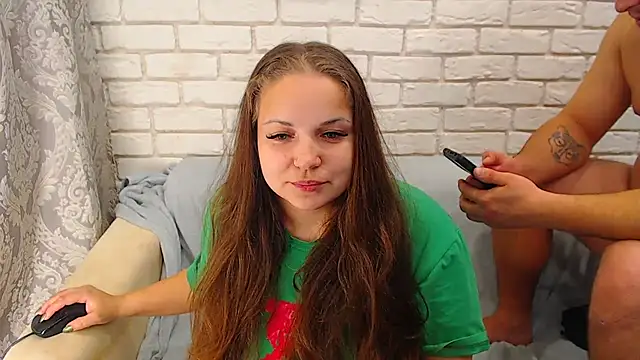 Crazyy girl  online show from 28, 12, 2024