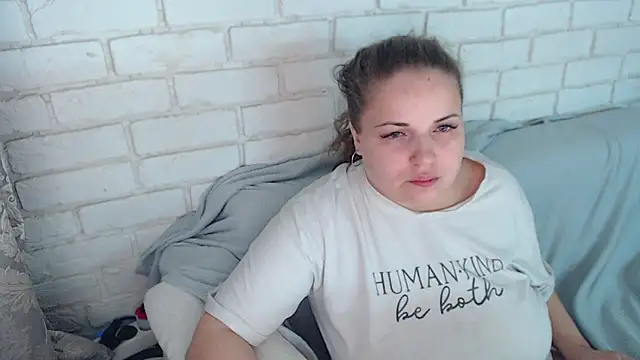 Crazyy girl  online show from 18, 2, 2026