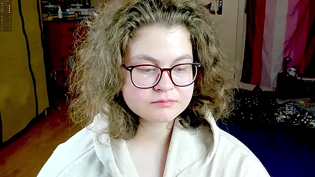 Sashy Way online show from 11, 10, 2025