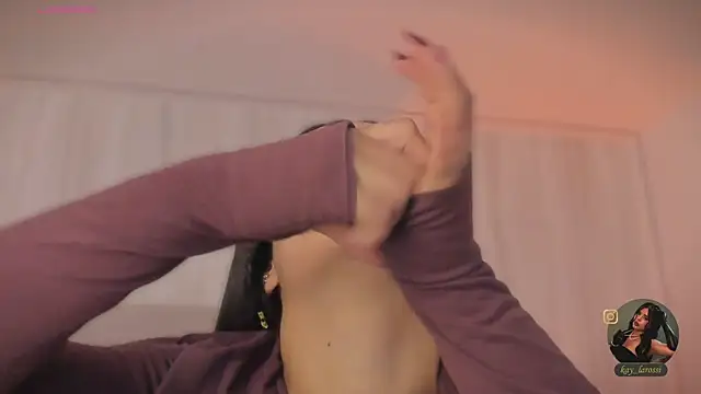 kaylarossi online show from 10, 4, 2026