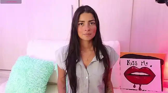 Snapshot of Yues050600 chatting on 23, 1, 2025 Yues050600 online show from 23, 1, 2025