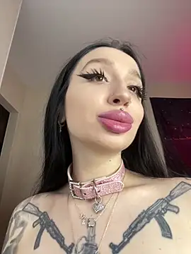 Molly  Moon online show from 14, 4, 2026