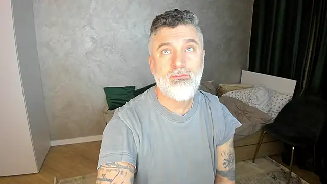 BlowMyXXL online show from 7, 2, 2025