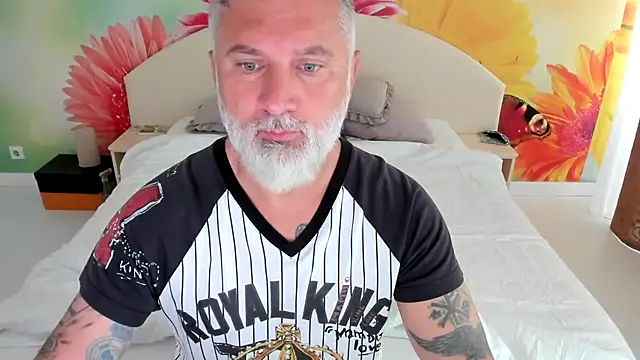 BlowMyXXL online show from 12, 11, 2025