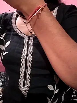 Snapshot of Cute_nidhi chatting on 6, 12, 2024 Cute nidhi online show from 6, 12, 2024