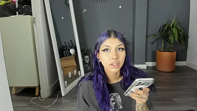 Raven Witch  online show from 10, 6, 2026