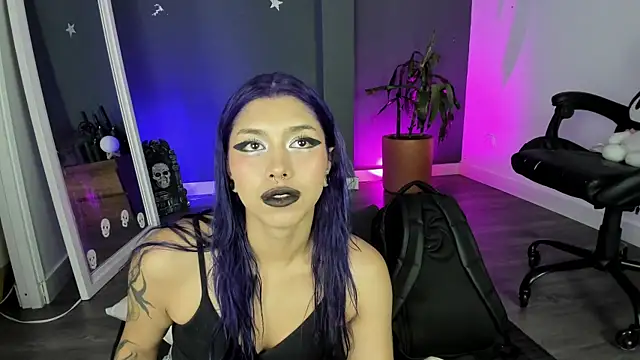 Raven Witch  online show from 24, 7, 2026