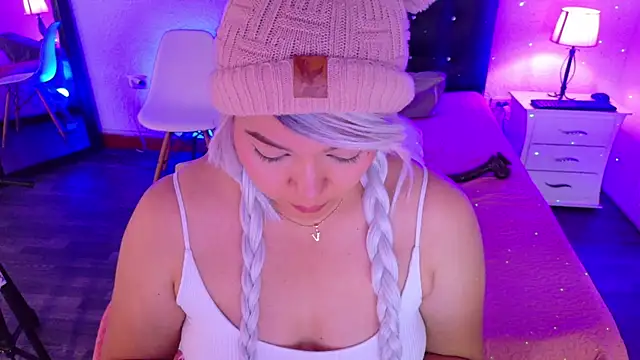 Cuckold lover69 online show from 22, 2, 2025