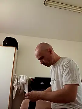 Franc113 online show from 11, 3, 2026