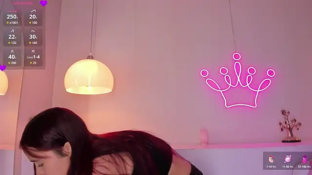 violeth hill online show from 7, 10, 2025