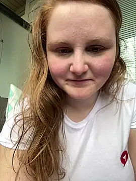 Snapshot of GingerSnap33 chatting on 23, 2, 2025 GingerSnap33 online show from 23, 2, 2025