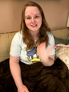 Snapshot of GingerSnap33 chatting on 9, 9, 2025 GingerSnap33 online show from 9, 9, 2025