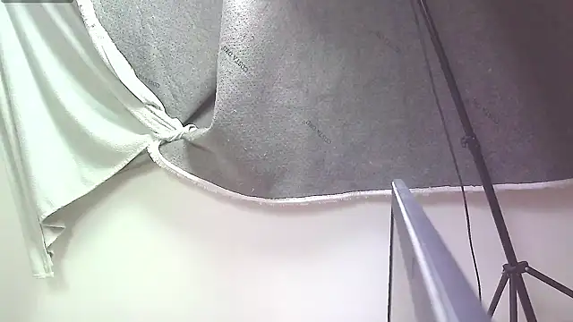 Snapshot of carolinesampaio chatting on 7, 3, 2025 carolinesampaio online show from 7, 3, 2025