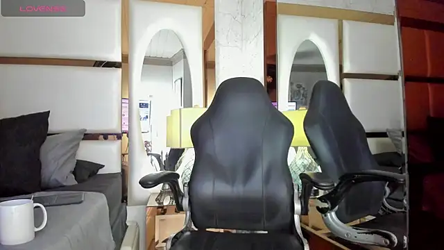 CloeRodriguez online show from 10, 3, 2025