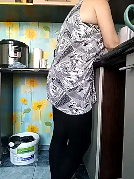 NicoleOlla online show from 16, 2, 2025