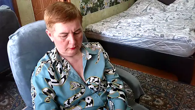 NicoleOlla online show from 25, 2, 2025