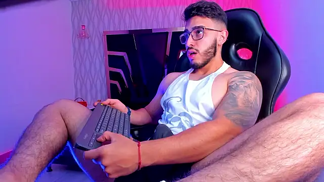 Liam Kleiin online show from 2, 2, 2026