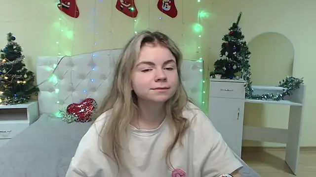 TinaRedly online show from 28, 12, 2024
