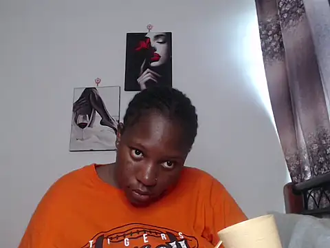 Whimsicalwillow online show from 31, 10, 2025