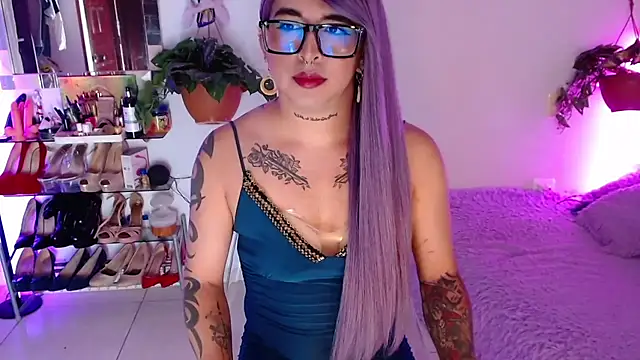 Laveneno ortiz07 online show from 3, 6, 2026