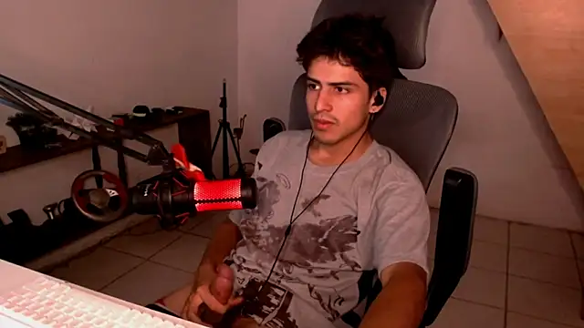 Thieves9 online show from 4, 12, 2025