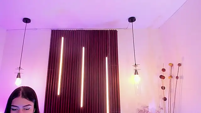 ArianaBaker online show from 30, 3, 2026