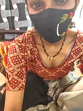 sexycouplemh09 online show from 9, 4, 2026