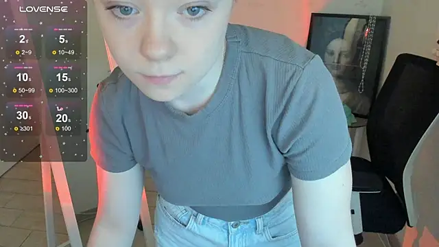 Florence meow online show from 8, 4, 2026