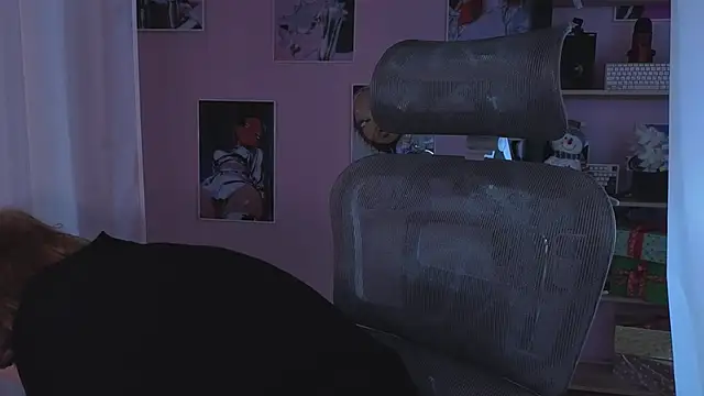 ELLIEJAY online show from 3, 12, 2025