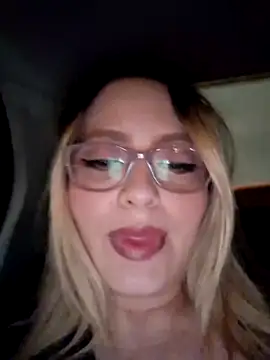 Snapshot of Valentina_St chatting on 9, 1, 2025 Valentina St online show from 9, 1, 2025