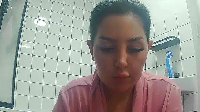 magical mia online show from 28, 11, 2025