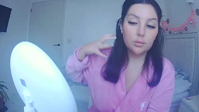 magical mia online show from 19, 12, 2025