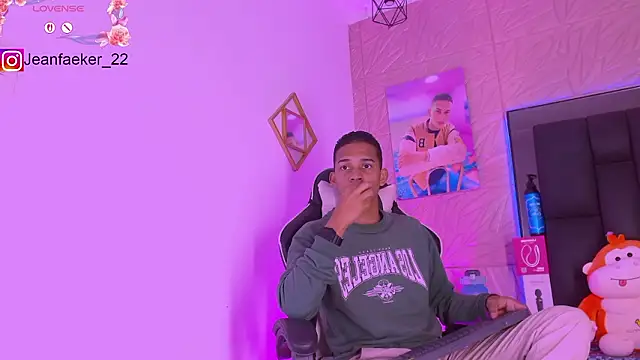 Snapshot of dilan_alfonzo chatting on 1, 2, 2026 dilan alfonzo online show from 1, 2, 2026