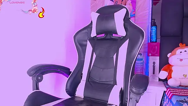 Snapshot of dilan_alfonzo chatting on 18, 2, 2026 dilan alfonzo online show from 18, 2, 2026