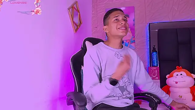 Snapshot of dilan_alfonzo chatting on 28, 2, 2026 dilan alfonzo online show from 28, 2, 2026