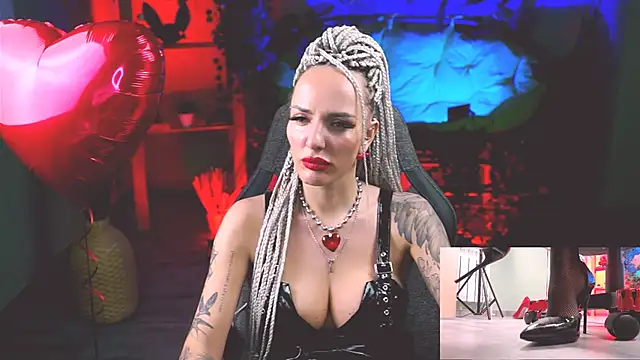 Snapshot of MonicaMaxwel chatting on 15, 2, 2025 MonicaMaxwel online show from 15, 2, 2025
