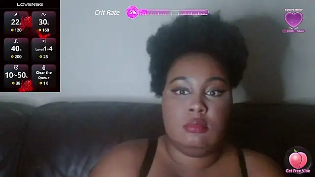 Snapshot of VictoriaLuv22 chatting on 15, 1, 2025 VictoriaLuv22 online show from 15, 1, 2025