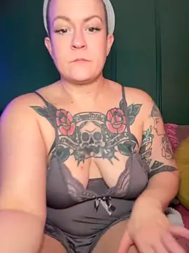 Snapshot of quinnmariexo chatting on 3, 6, 2026 quinnmariexo online show from 3, 6, 2026