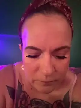 Snapshot of quinnmariexo chatting on 30, 6, 2026 quinnmariexo online show from 30, 6, 2026